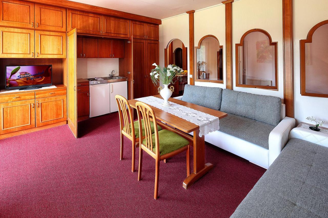 Strandhotel Orchidee Sankt Kanzian am Klopeiner See Room photo